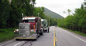 05.jpg (38412 bytes)